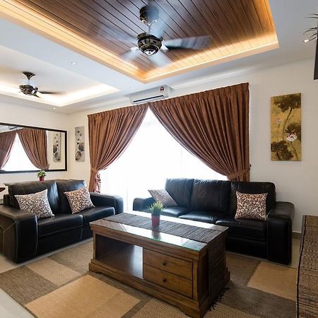 Palm Armada Residence Free Parking And Netflix Putrajaya Luaran gambar