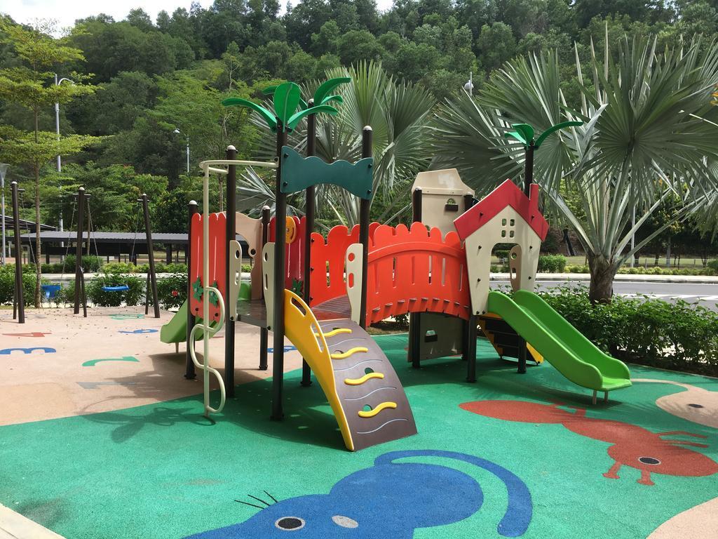 Palm Armada Residence Free Parking And Netflix Putrajaya Luaran gambar